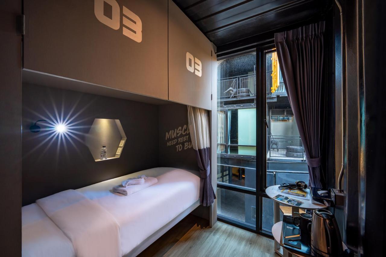 Hivetel Hotel Chalong Exterior photo