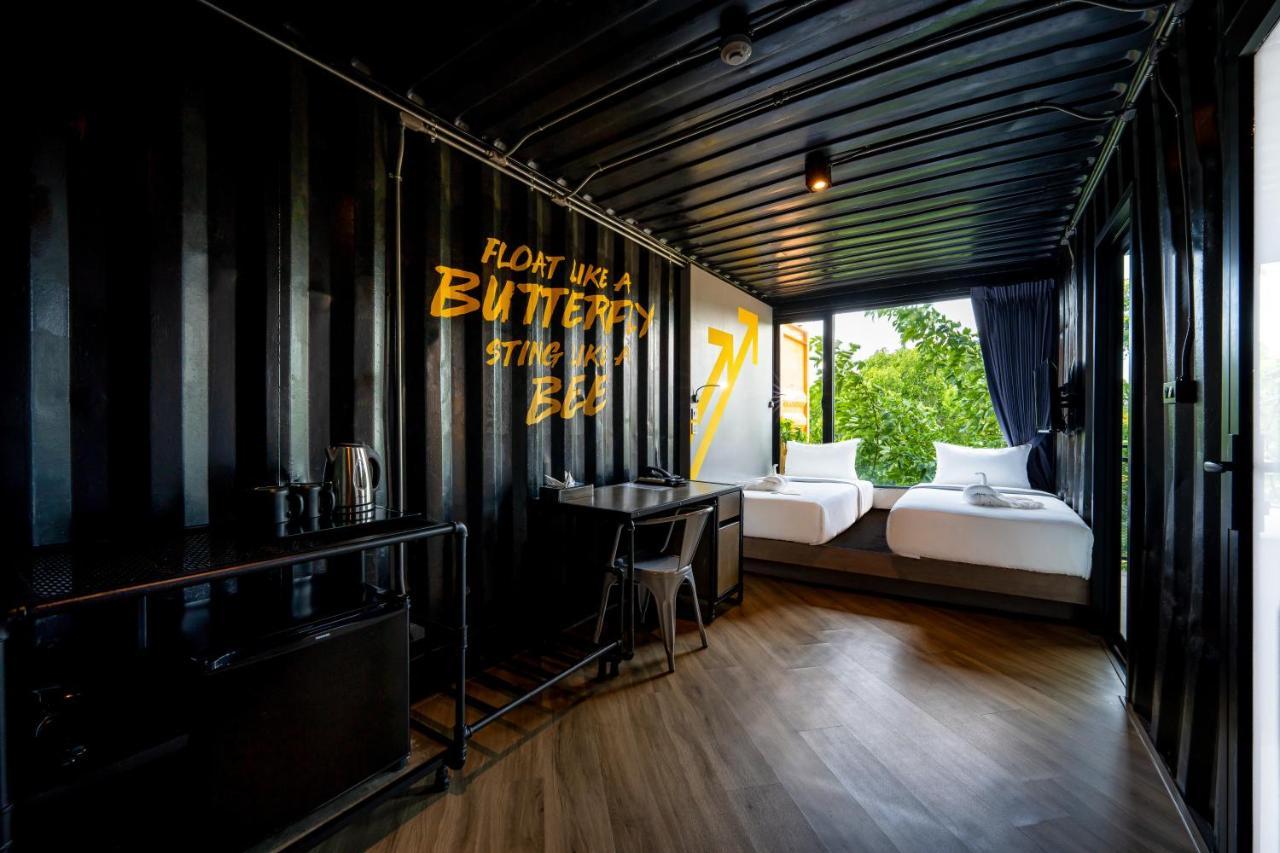 Hivetel Hotel Chalong Exterior photo