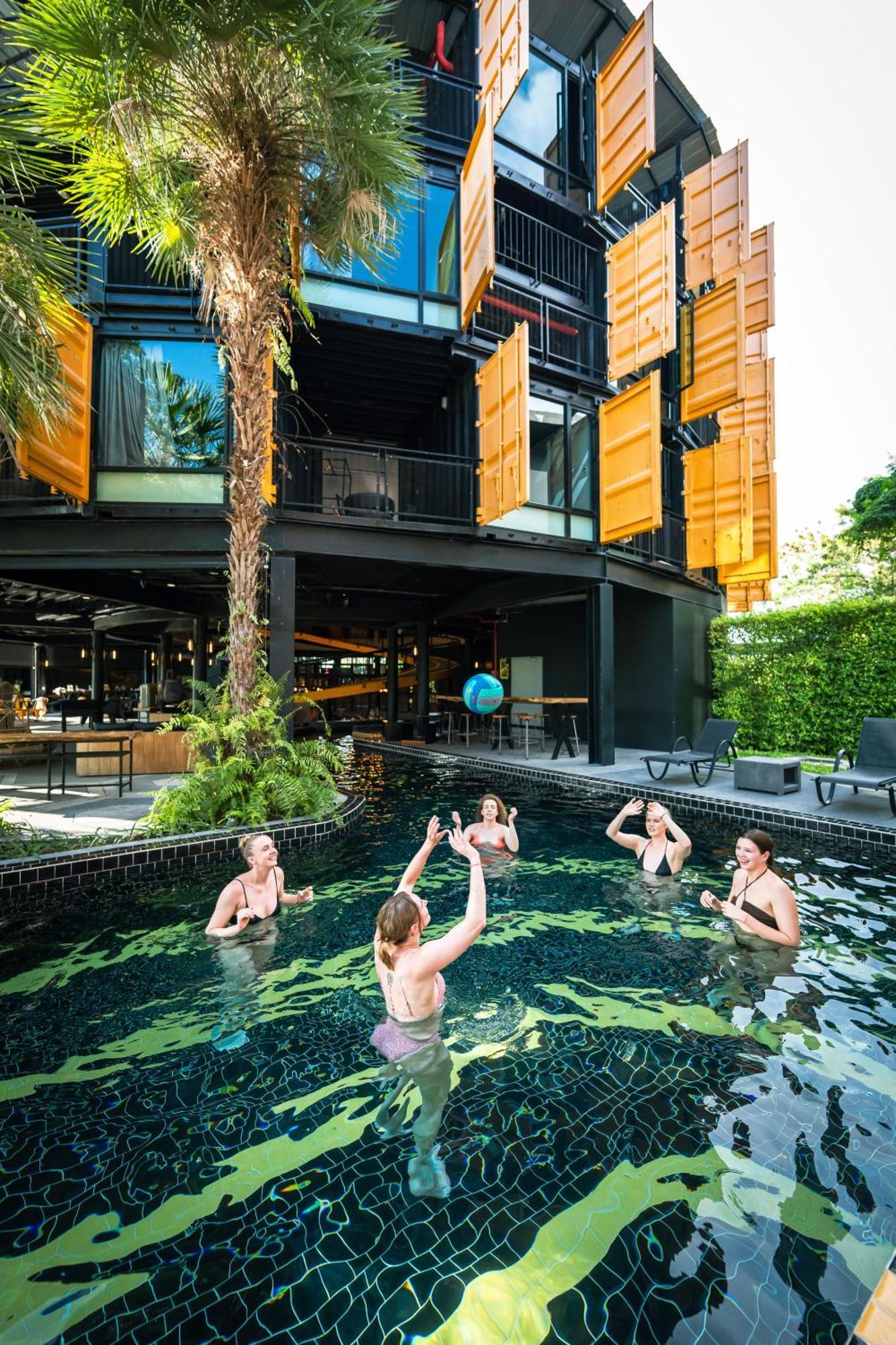 Hivetel Hotel Chalong Exterior photo
